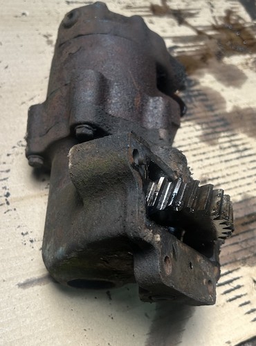 Hydraulic pump gear driven - hydraulic,