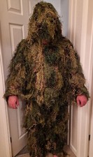 Deben 3-D Guille suit plus gloves