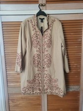 Silkland Women Cream Sand