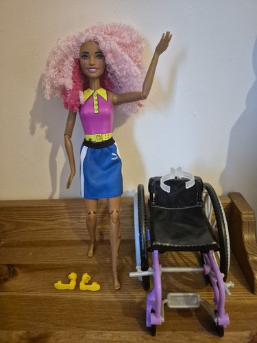 Articulated african american - articulated,