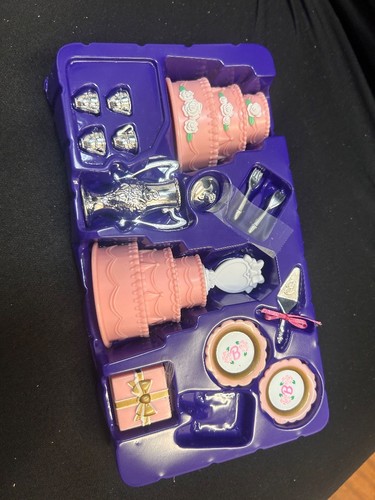 Vintage 1996 barbie pretty - vintage,
