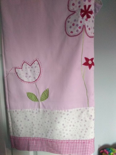 Pair next pink friends - friends, are