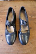 One Pair of Black Lace up Katz