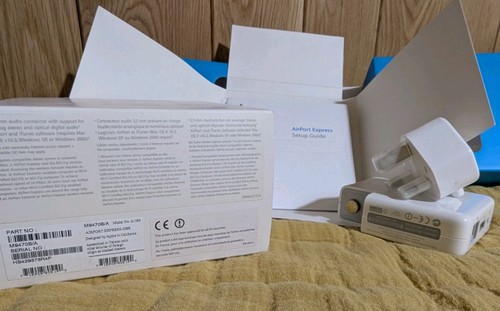 Apple airport express base - airport,