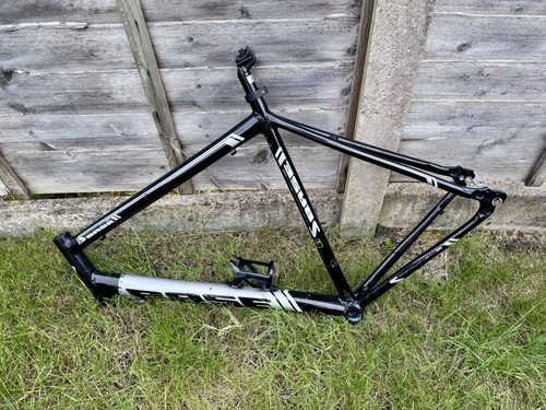 Base type road bike frame - base,