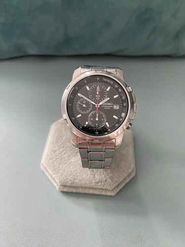 Mens new battery - new, quartz