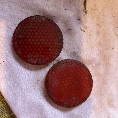 Lucas sealed reflex red - 2.4,