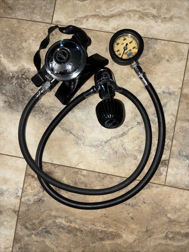 Divers aqualung conshelf - divers,