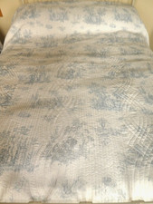 Quilted bedspread double