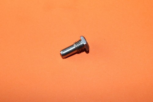 Triumph pre unit peg - unit,