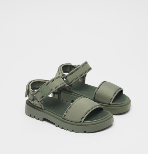 Nwt zara boys treaded neoprene - nwt,