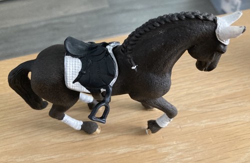 Schleich walking horse big - walking,