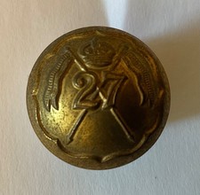 27 Lancers. Button. KC. Gaunt London. approx 20mm