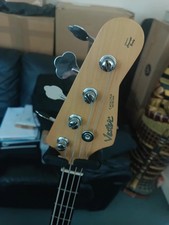 Vester catalina Jazz bass.Tobacco sunburst in colour