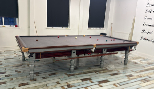 Table top pool - table,