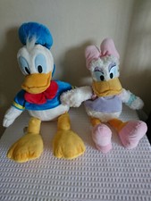 DISNEY STORE DONALD DUCK&DISNEY PARKS DAISY DUCK PLUSH SOFT TOYS VGC.