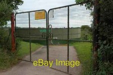 Photo 6x4 Slurry Tank Bishop's Offley Slurry on a large scale. c2007