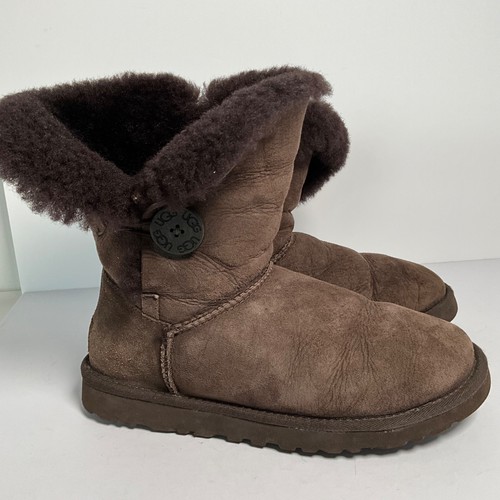 Ugg bailey button eu37 - uk, 4