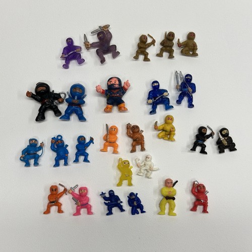 Vintage mini ninja figures - ninja,
