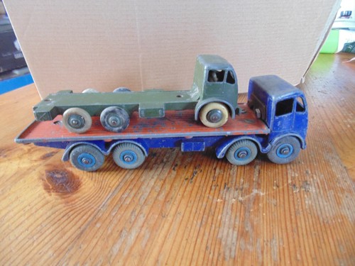 Dinky flatback trucks - dinky, gb