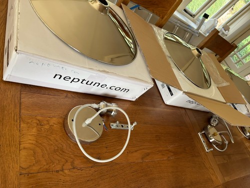Large neptune keats - 3,