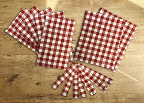 Red white checked - white,