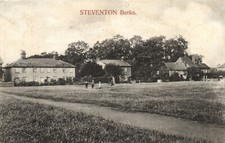 PC VILLAGE SCENE STEVENTON BERKSHIRE ENGLAND VINTAGE POSTCARD (u6456)