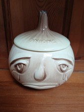 Vintage Sylvac Onions Face Pot
