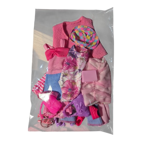 Mixed barbie and fashion - mixed,
