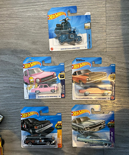 Hot wheels diecast - hot,