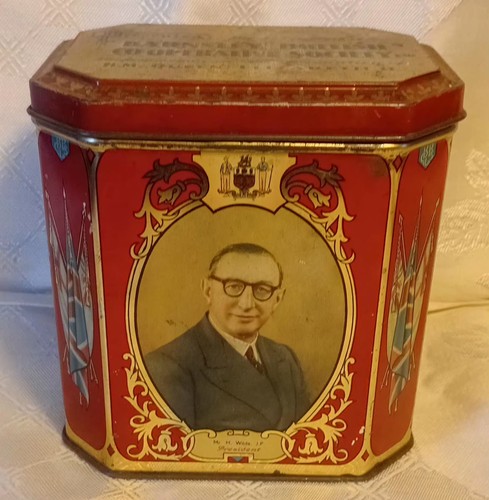1953 queen souvenir tea caddy - souvenir,