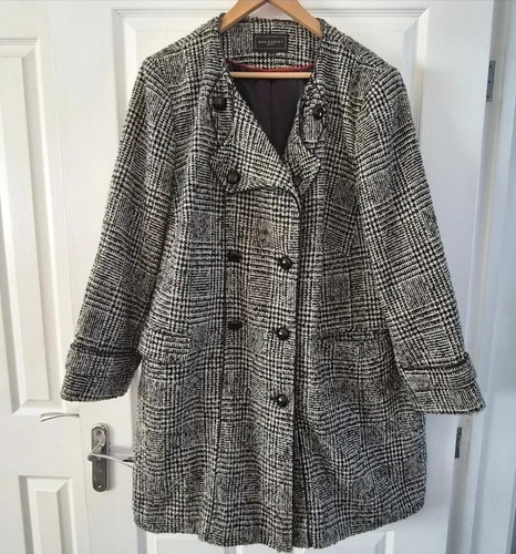 Ann harvey coat size 30 - ann,