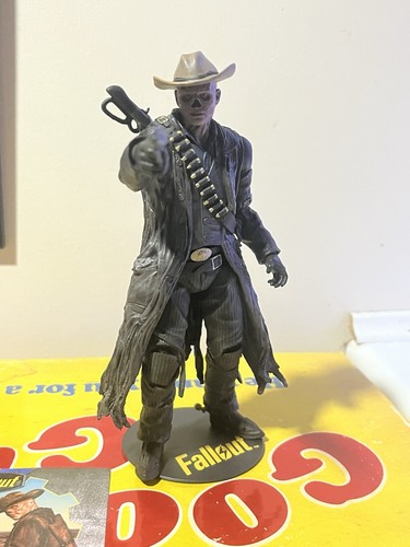 Mcfarlane fallout series - fallout,