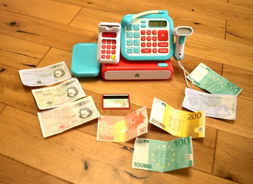 Elc little cash - my,