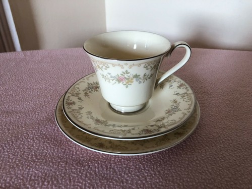 Royal doulton diana 5079 - doulton, h.5079