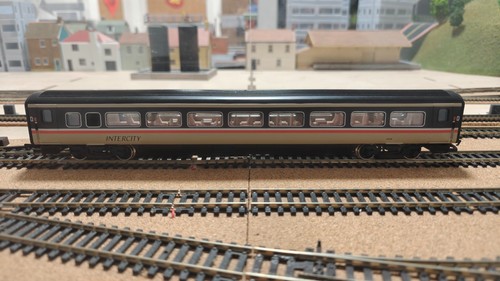 Hornby r453 british rail mk4 - r453,