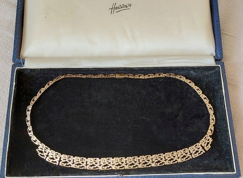 9ct gold heavy modernist - 9ct,