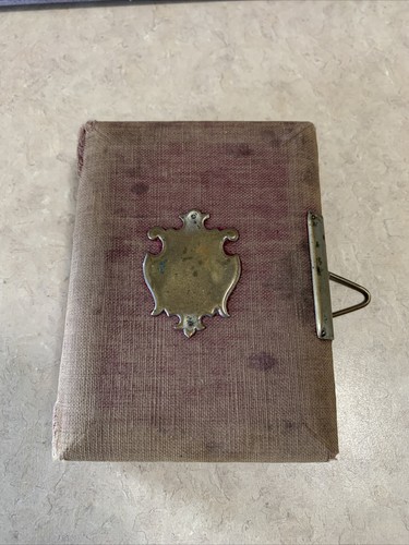 Antique 1890 family photo - 1890’s,