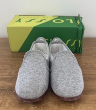 New Unisex size 7 infant (24)