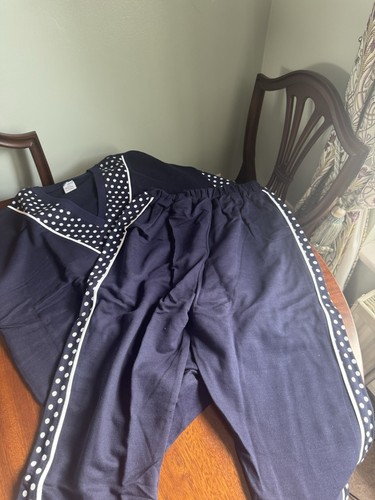 New vintage ladies neck navy - new, v