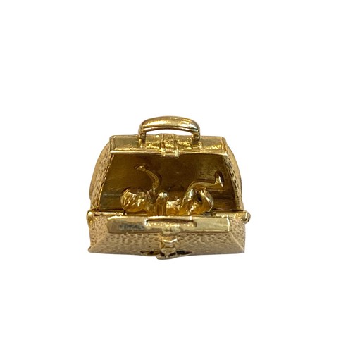 9ct vintage charm doctors bag