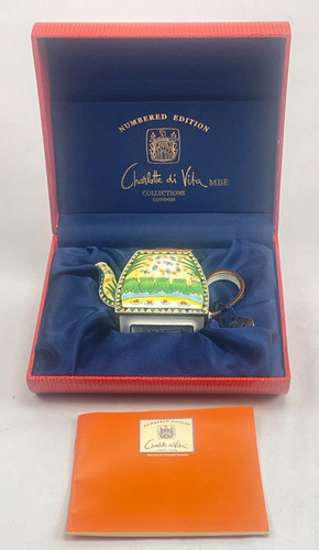 Charlotte vita collectable - charlotte,
