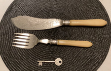 Vintage serving fish knife and fork set EPNS