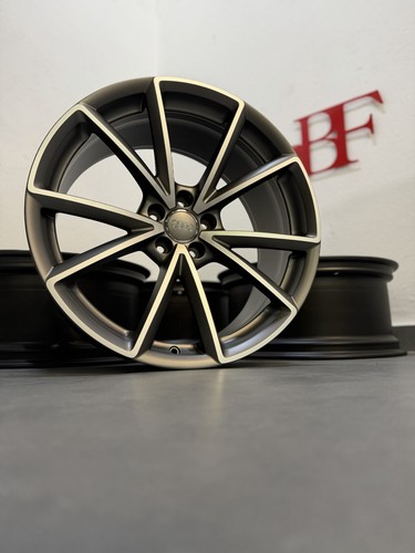Genuine audi rs4 - genuine, 8t