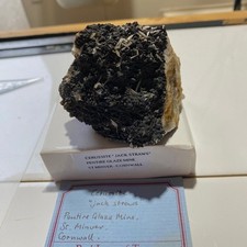 Cerrusite pentireglaze mine - cerrusite, :