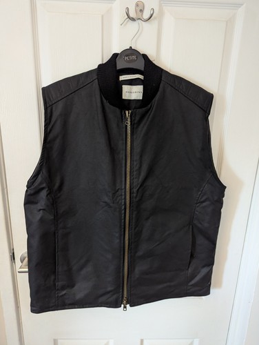 Peregrine biker waxed gilet - peregrine,