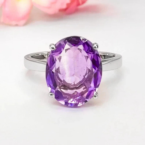 Oval cut natural - oval,