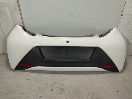 2018 toyota aygo rear - on,