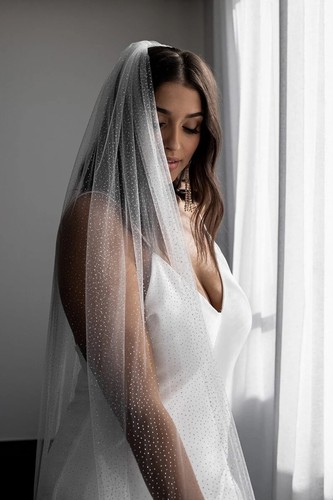 Shiny bridal veil long luxury - long,
