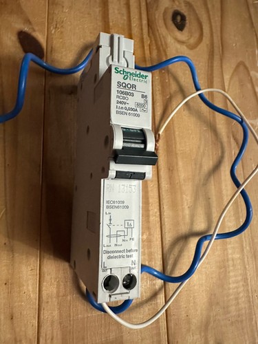 Schneider sqor106b03 rcbo - rcbo, 6a